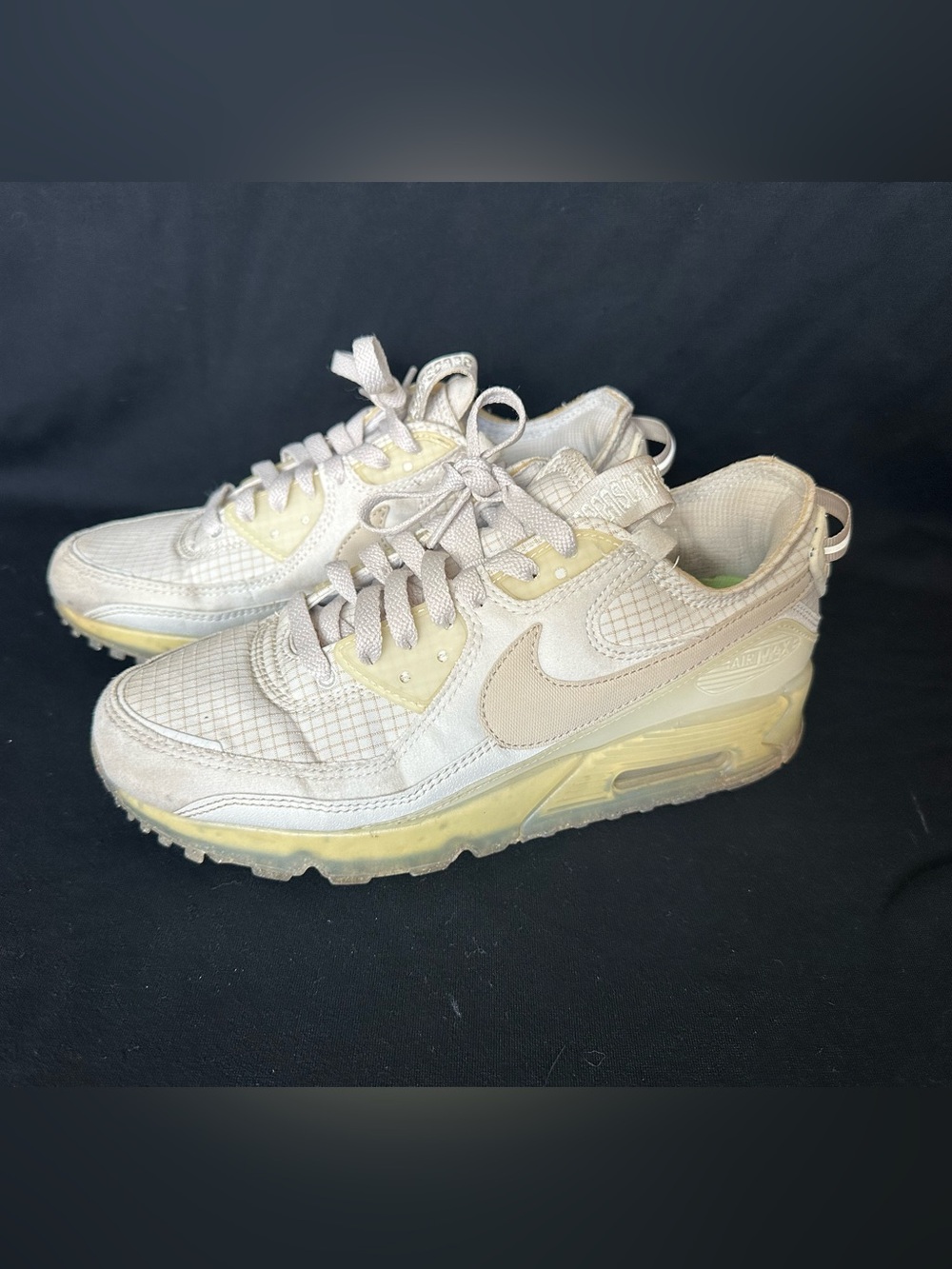 Nike Air Max Terraspace 90 light Bone women’s  Light Cream DC9450 Sneakers 9.5